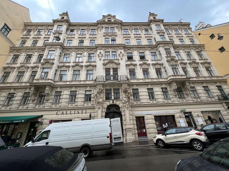Design Apartment In The Centre Of Wiedeń Zewnętrze zdjęcie